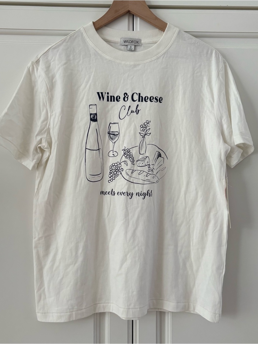 Wildfox Small NWT Wine & Cheese Club Tshirt